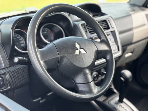 Mitsubishi Pajero TR4 TR4 2.0/ 2.0 Flex 16V 4x4 Aut.