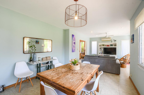 Casa De 4 Dormitorios En Venta Con Piscina En Barrio Cerrado Aldea Fisherton