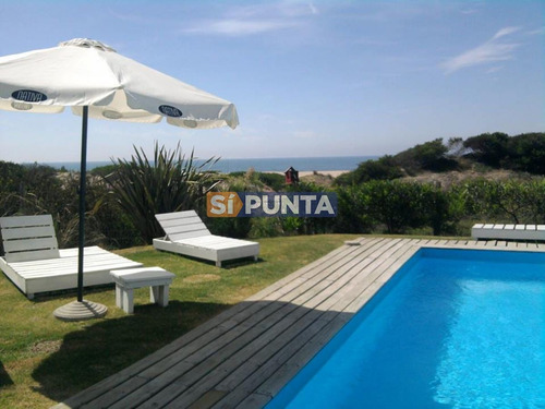 Imagen 8 de 9 de Casa En Venta