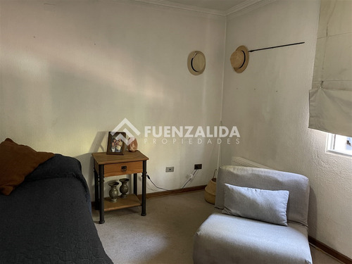 Casa Tipo Chalet Con 5 Dormitorios En La Reina