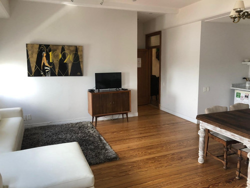 Imagen 17 de 20 de 3 Apartamentos En Venta Palacio Salvo Macari Vende