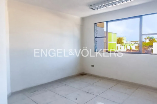 Gran Oportunidad, Venta Edificio En Calama - Oficinas