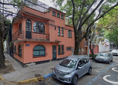 Casa En Venta En Miguel Hidalgo, Col. San Miguel Chapultepec, Tum.