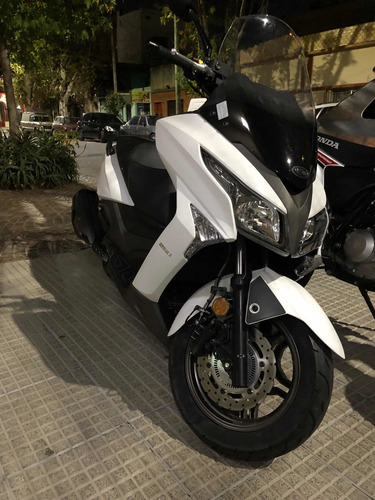 Kymco X-town 250