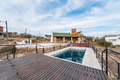 Casa En Venta Con Increíbles Vistas En Estancia Vieja Vcp