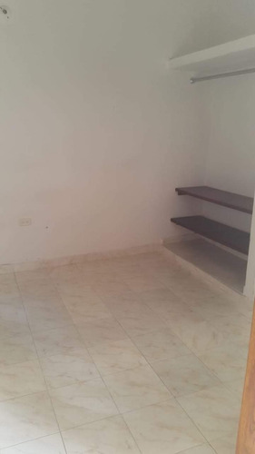 Imagen 3 de 8 de Arriendo casa - Alarcon