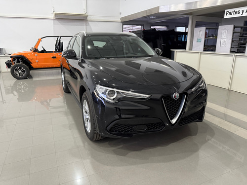 Alfa Romeo Stelvio 2.0 200cv Distinctive Q4
