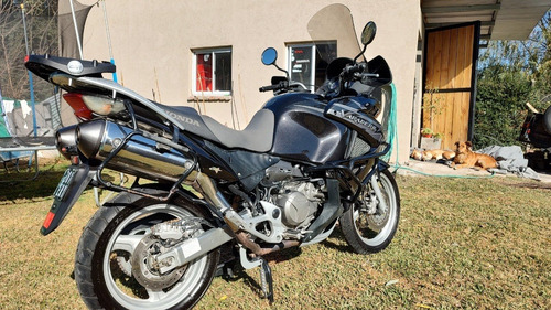 Imagen 24 de 25 de Honda Varadero Inmaculada. Igual A 0km. Toda Equipada Givi.