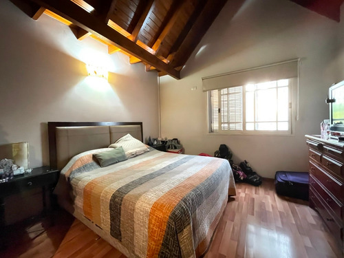 Venta Chalet 4 Ambientes 5 Cuadras Estación Castelar Norte
