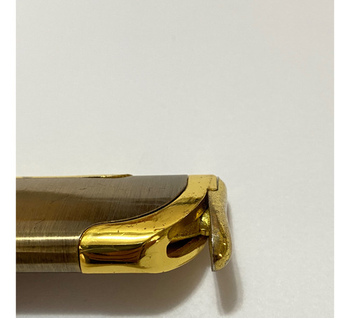 Isqueiro Antigo Dourado Com Capa (Usado)