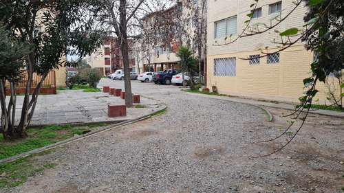 Departamento En Venta De 3 Dorm Con Estacionamien San Miguel