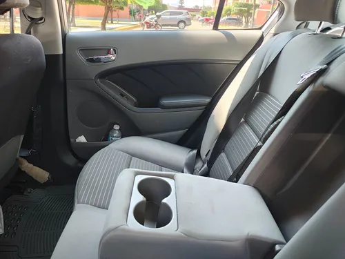 Kia Forte 2.0 Ex At