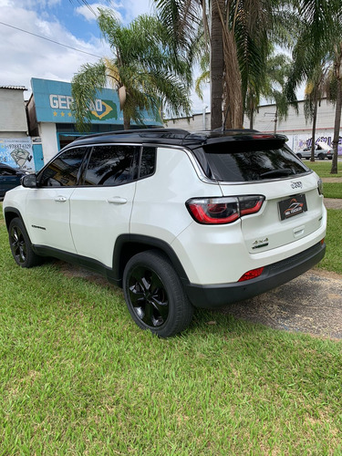 Jeep Compass 2.0 Longitude Aut. 5p