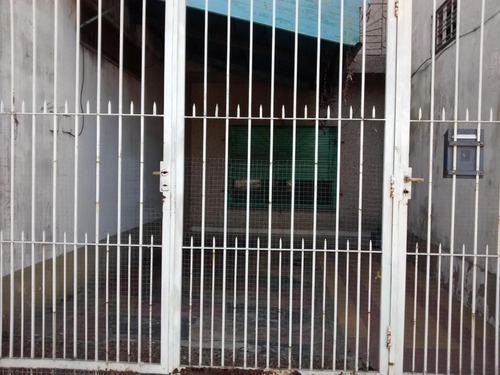 Casa En Venta Ubicado En Berazategui, G.b.a. Zona Sur
