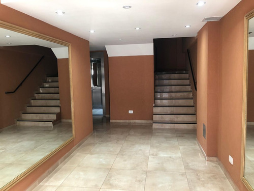 Imagen 2 de 16 de Venta De Semipiso 3 Ambientes Floresta