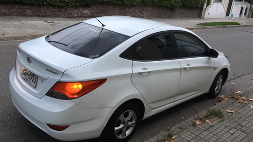 Hyundai Accent 1.4 Extra Full