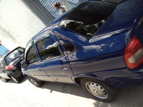 Imagem 5 de 9 de Chevrolet Corsa 2000 1.0 Super 5p
