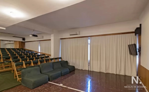 Espectacular Departamento De 1 Dormitorio Recilado En Venta Frente Al Mar
