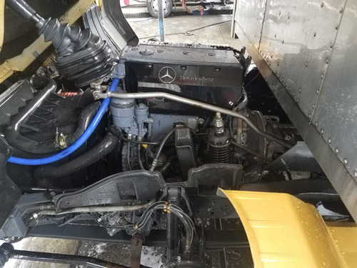 Mercedes Benz Atego1017