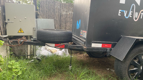 Tráiler Furgón Cerrado En Isopanel