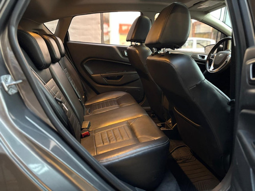 Ford Fiesta Kinetic 1.6 Titanium Powershift 120cv