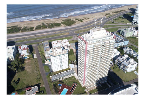 Imagen 3 de 23 de Icon Punta Del Este 2 + 1 Dormitorios