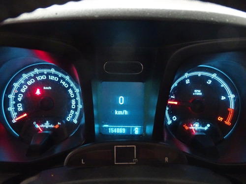 Imagen 8 de 14 de Chevrolet S10 2.8 Ltz 4x2 / Diesel / 2013