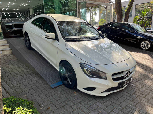 Imagem 3 de 8 de Mercedes-benz Cla 200 1.6 Urban 16v Flex 4p Automático