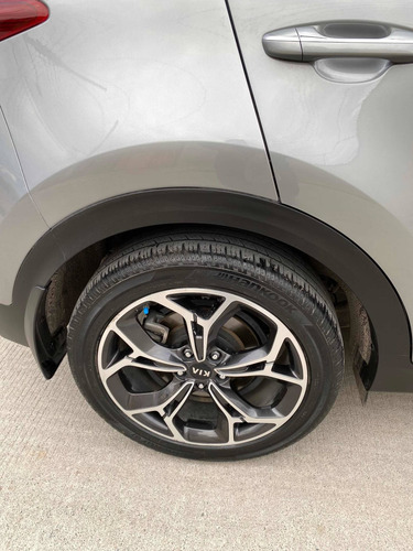 Imagen 13 de 15 de Kia Sportage 2019 2.4 Sxl At