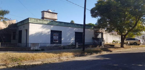 Casa A Ms De M.p. Cabrera 3 Dor 3 Baños Gje Quincho Mas Un Local