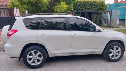 Toyota RAV4 2.4 4x4 At