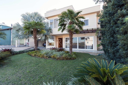 Casa Em Ipanema Com 3 Dormitórios - Lu431007