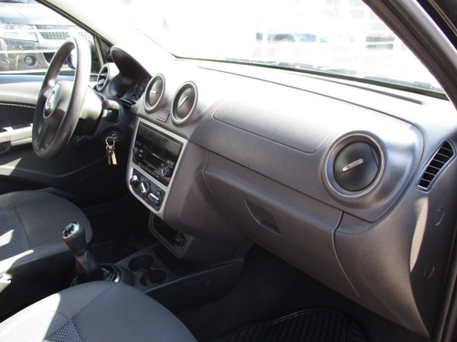 Imagen 11 de 13 de Vw Gol Cl Hachback 2016