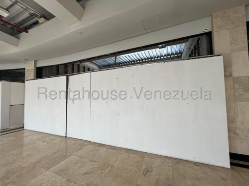 Local En Alquiler, Centro Comercial Cerro Verde