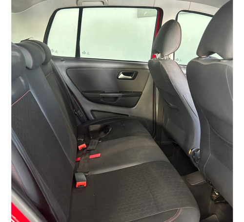 Volkswagen Crossfox 1.6 MI 8V FLEX 4P MANUAL