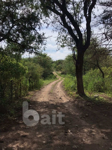 Imagen 8 de 30 de Vendo Campo De 2, 5 Hectareas Entre Unquillo Y Cabana