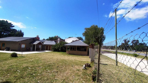 Casa En Venta 5 Ambientes Santa Clara Del Mar Sobre 4 Lotes