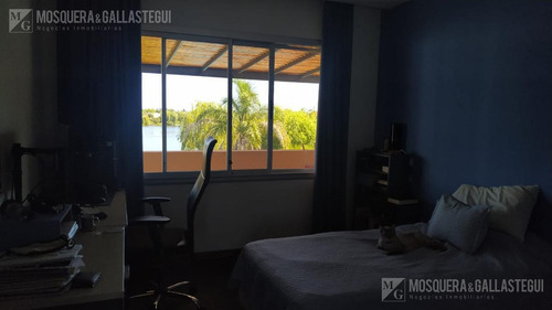 Imagen 19 de 30 de Excelente Casa Al Agua En Santa Catalina!