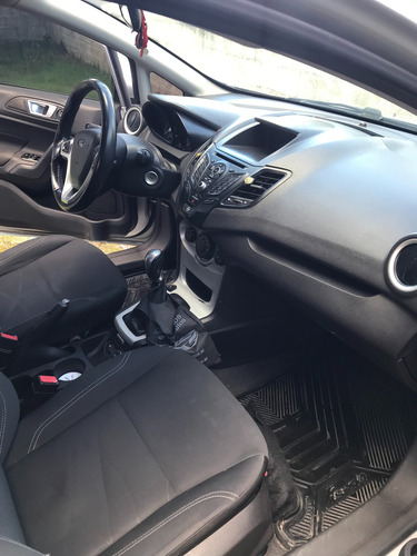 Ford Fiesta Kinetic Desing 4 Puerta Sedan