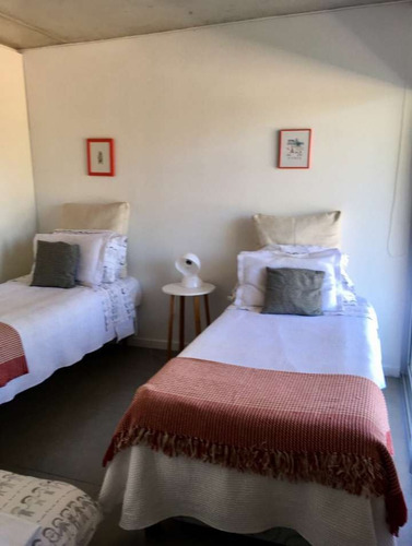 Venta Apartamento En Edificio P18 De 2 Dormitorios