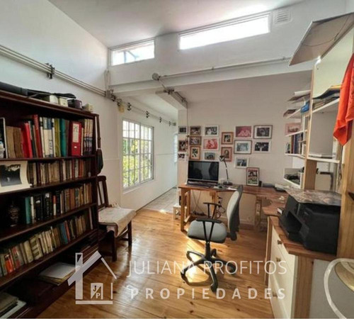 Casa De 4 Ambientes En Quilmes Oeste