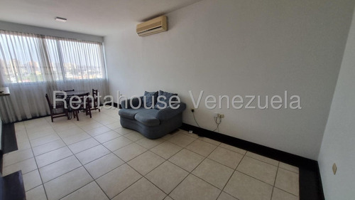 Marcos Gonzalez Vende Bello Apartamento Conectado A Planta Eléctrica Zona Este Barquisimeto Lara #25-18100
