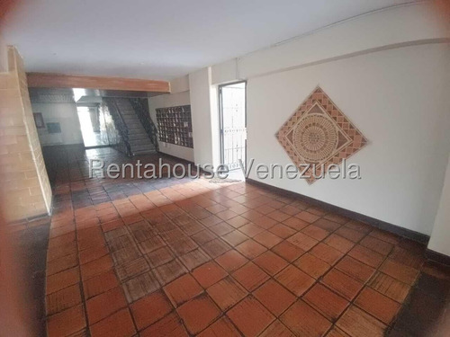 Raiza Suárez Alquila Apartamento En Centro Cabudare Lara