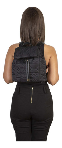 Mochila Cloe Para Mujer Mediana Acolchada Textil Color Negro