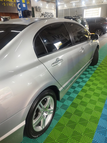 Honda Civic 1.8 Exs Mt