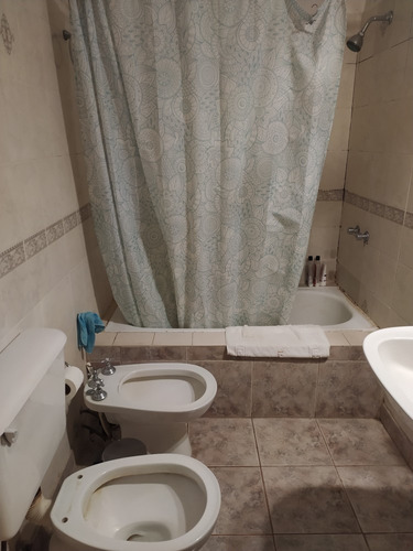 Imagen 14 de 18 de Se Vende Casa En Rio 3, Zona Centrica, Calle Est. Lopez 80, 3 Dorm, Cochera