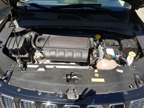 Imagen 10 de 10 de Jeep Compass Sport 2.4 4x2 Mt6 174cv 2018 / Nafta / Mendoza