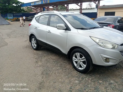 Hyundai Tucson 2.0 Gl 4x2