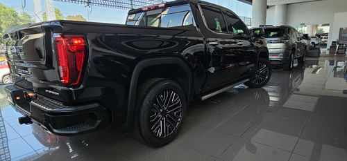 GMC Sierra 6.2 V8 Denali