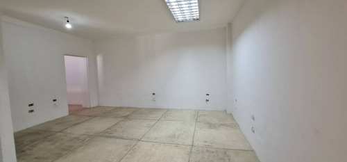 Imagen 4 de 12 de Edificio Comercial En Venta San Blas Cod. 450163 Luisana Prieto 0414-3484001